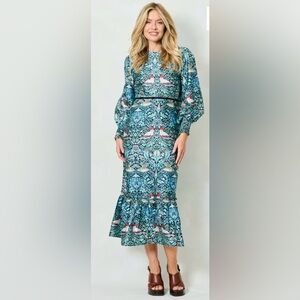 Elegant Blue Patterned Midi Dress